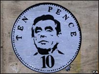 Arte urbano, el primer ministro britnico Gordon Brown en una obra de Banksy